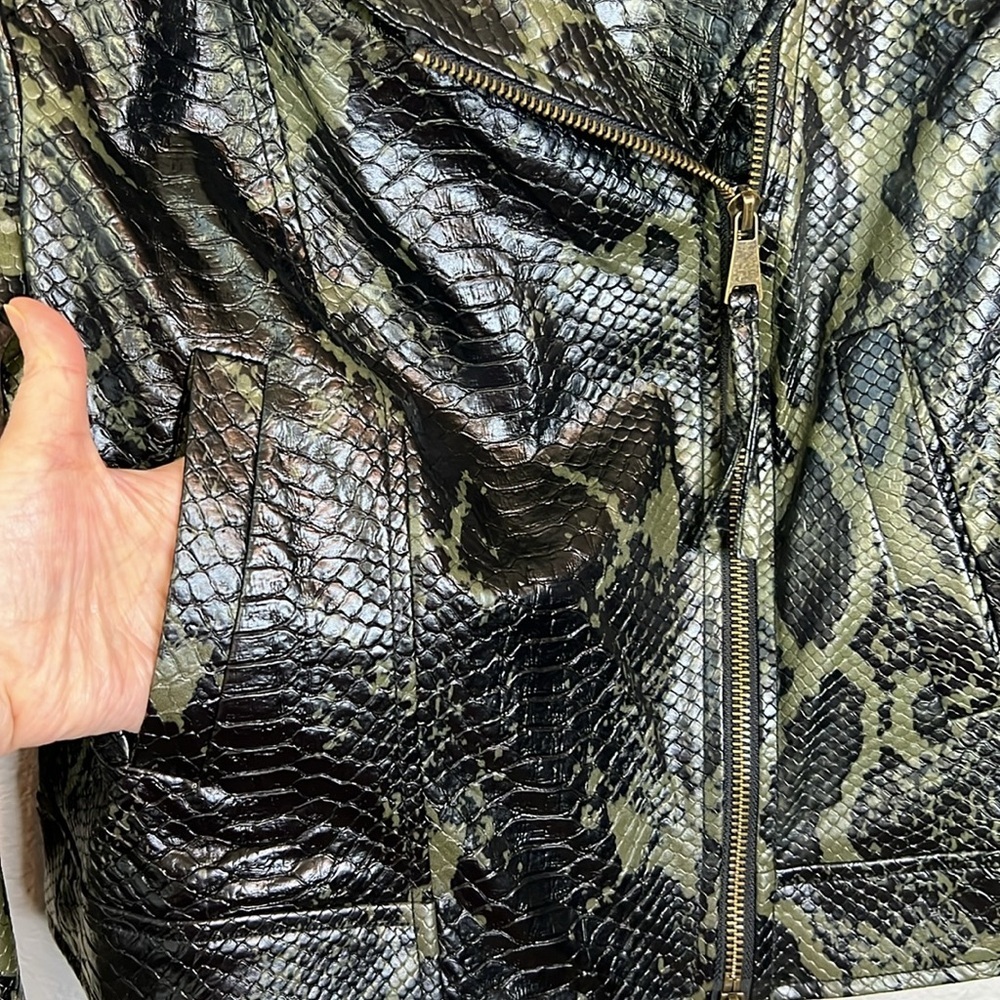 Ramy Brook Kane Snakeskin Animal Print Faux Leather Moto Biker Jacket Size S - Picture 14 of 16